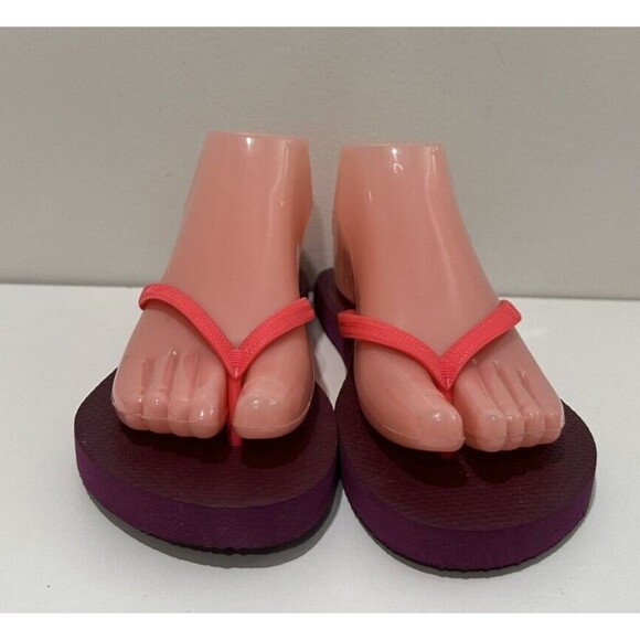 Gap Women size 7/8 pink purple flip flops flat thong slip on sandals - Picture 2 of 9